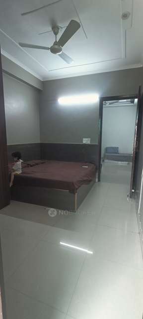 2 BHK Flat In Uphaar Homes, Sector 105 For Sale  In Sector 105