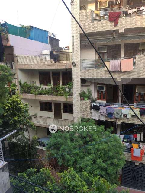 2 BHK Flat For Sale  In Dilshad Garden