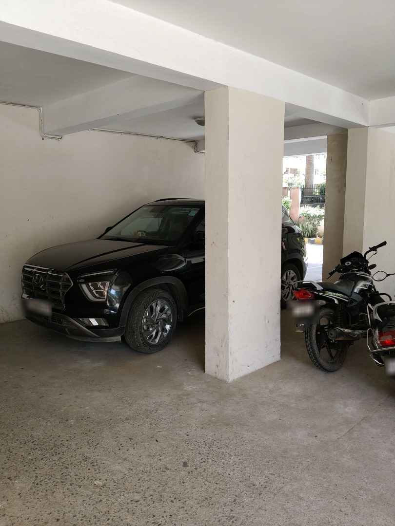 Cghs Kunj Bihari Apartments