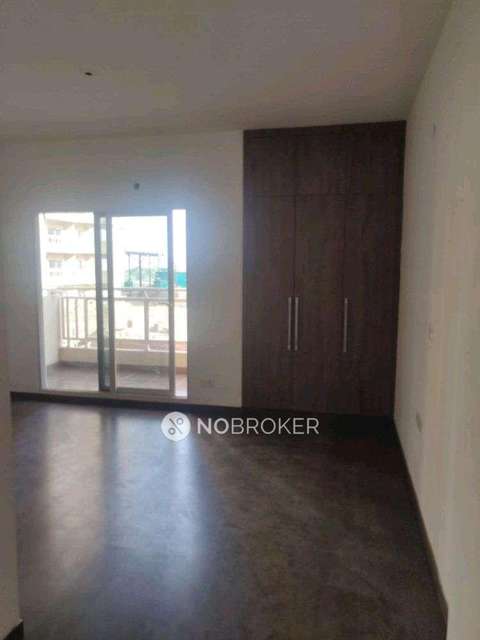 2 BHK Flat In Elite Golf Greens For Sale  In Sector 79