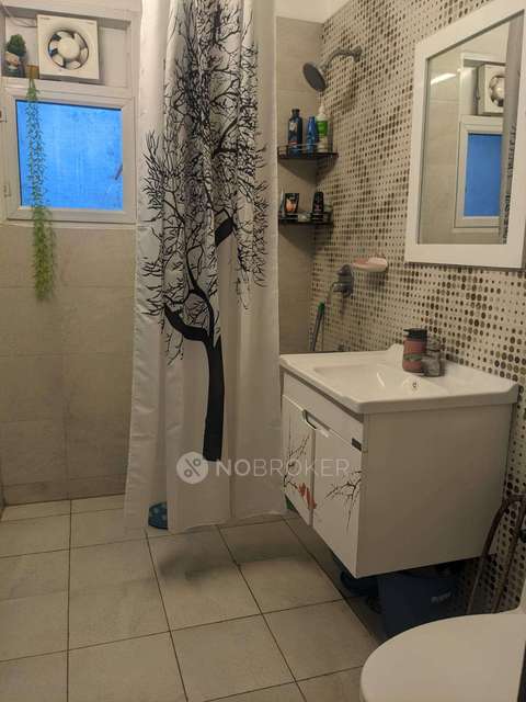 2 BHK Flat In Elite Golf Greens For Sale  In Sector 79