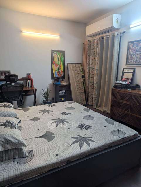 2 BHK Flat In Elite Golf Greens For Sale  In Sector 79