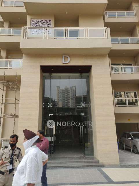 2 BHK Flat In Elite Golf Greens For Sale  In Sector 79