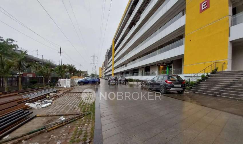 Shop in Sector 75, Noida for sale 