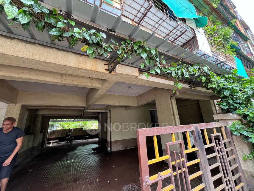 1 BHK Flat In Nirmiti Aprtment Kalumdre For Sale  In Panvel