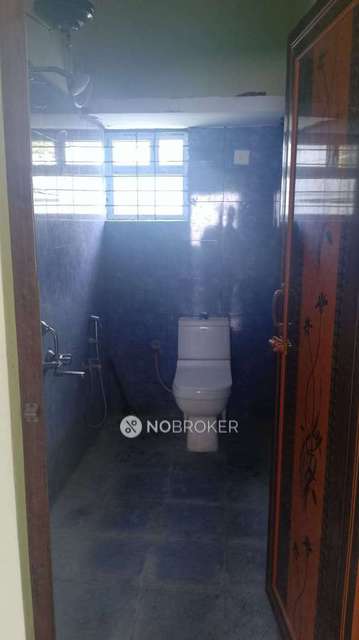 4+ BHK Flat In Standalone Building  For Sale  In Mada Patna