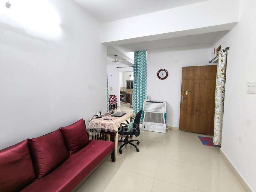 2 BHK Flat In Pavithra Enclave For Sale  In Manikonda