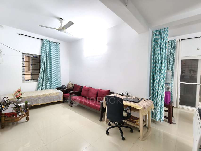 2 BHK Flat In Pavithra Enclave For Sale  In Manikonda
