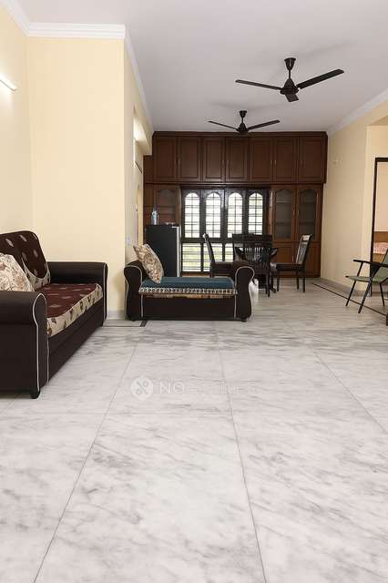 Single Room for Female In 2 BHK  In Bhavays In Whitefields