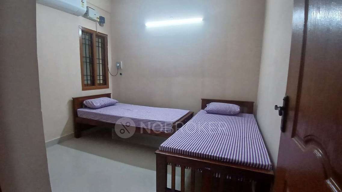 PG for Girls in Guduvancheri