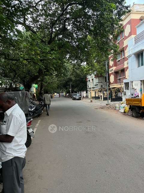 Shared Room for Female In 1 BHK  In Teynampet