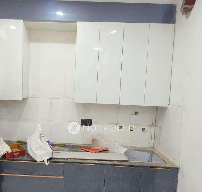 1 BHK Flat For Sale  In Arjun Nagar 