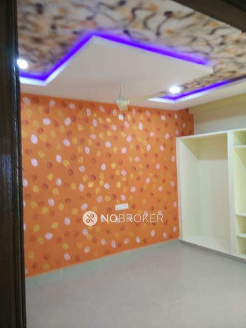 2 BHK Flat In Sri Sainnath Elite For Sale  In Jillelaguda