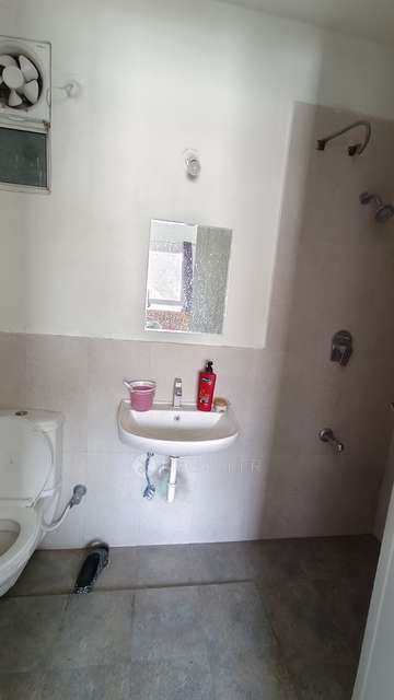 2 BHK Flat In Mittal Pebbles High Mont Phase 1 for Rent  In Tower C, Pebbles High Mont