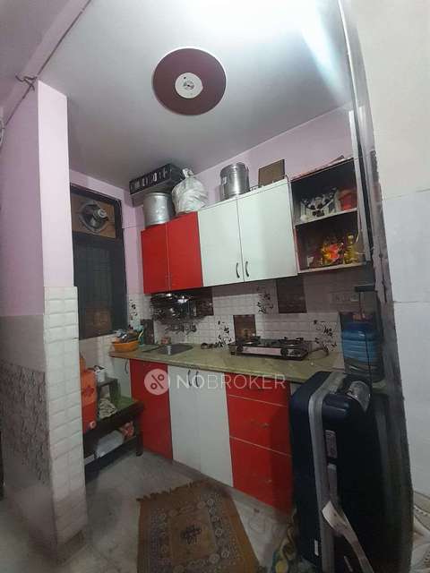 1 RK Flat In Standalone Building  For Sale  In  Shalimar Bagh,