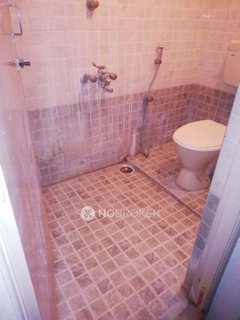 2 BHK Flat In Sri Bhoovarahan Apartment For Sale  In  Tambaram