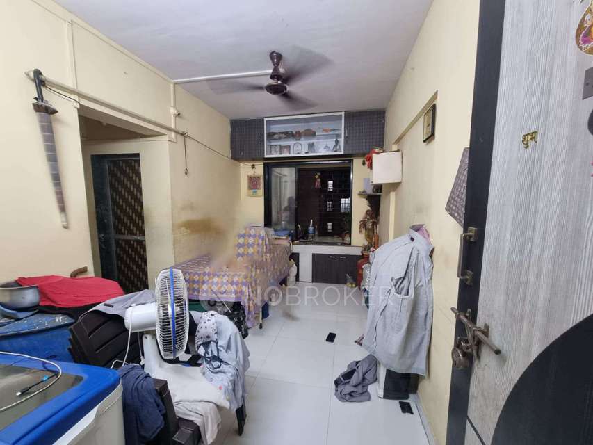 1 BHK Flat In Jai Ambe C.h.s. For Sale  In Chembur