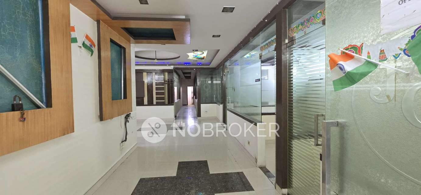 Showroom in Bahadurgarh, Delhi for Rent 