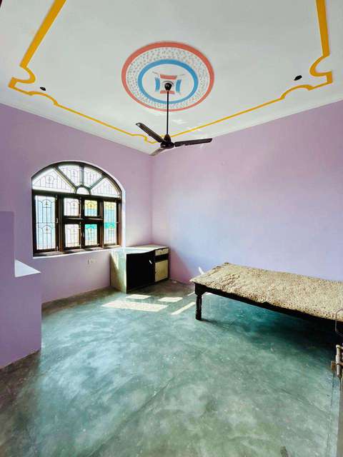 1 RK Flat for Rent  In Hindon Residential Area