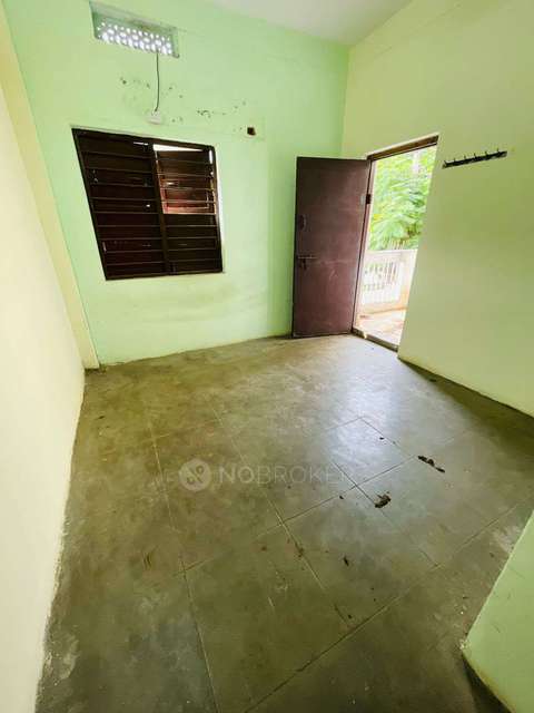2 BHK Flat In Mig Quarters For Sale  In Bagh Lingampally