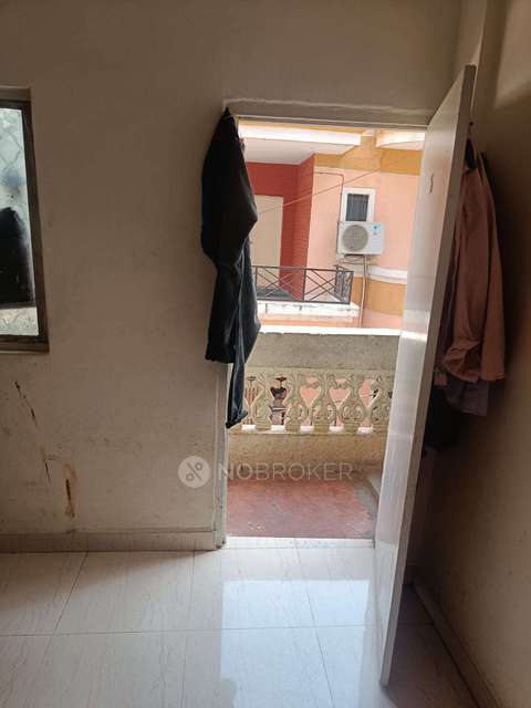 1 RK House for Rent  In Dwarka Park Socity