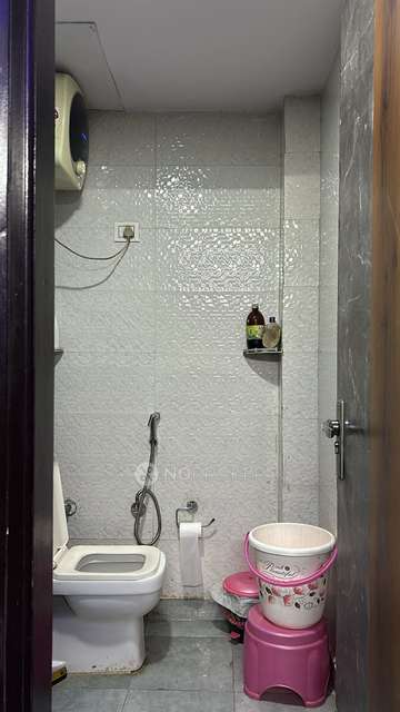 2 BHK Flat In Builderflat  For Sale  In Chanakya Nagar Part1 