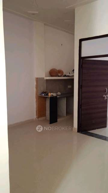 3 BHK House for Rent  In Barahi Road