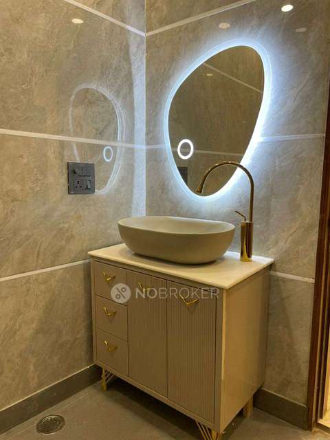 3 BHK Flat In Standalone Builidng  For Sale  In Mahendru Enclave