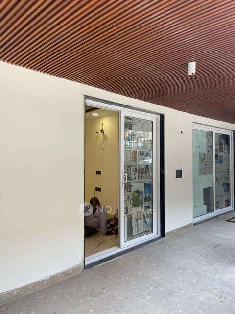 3 BHK Flat In Standalone Builidng  For Sale  In Mahendru Enclave