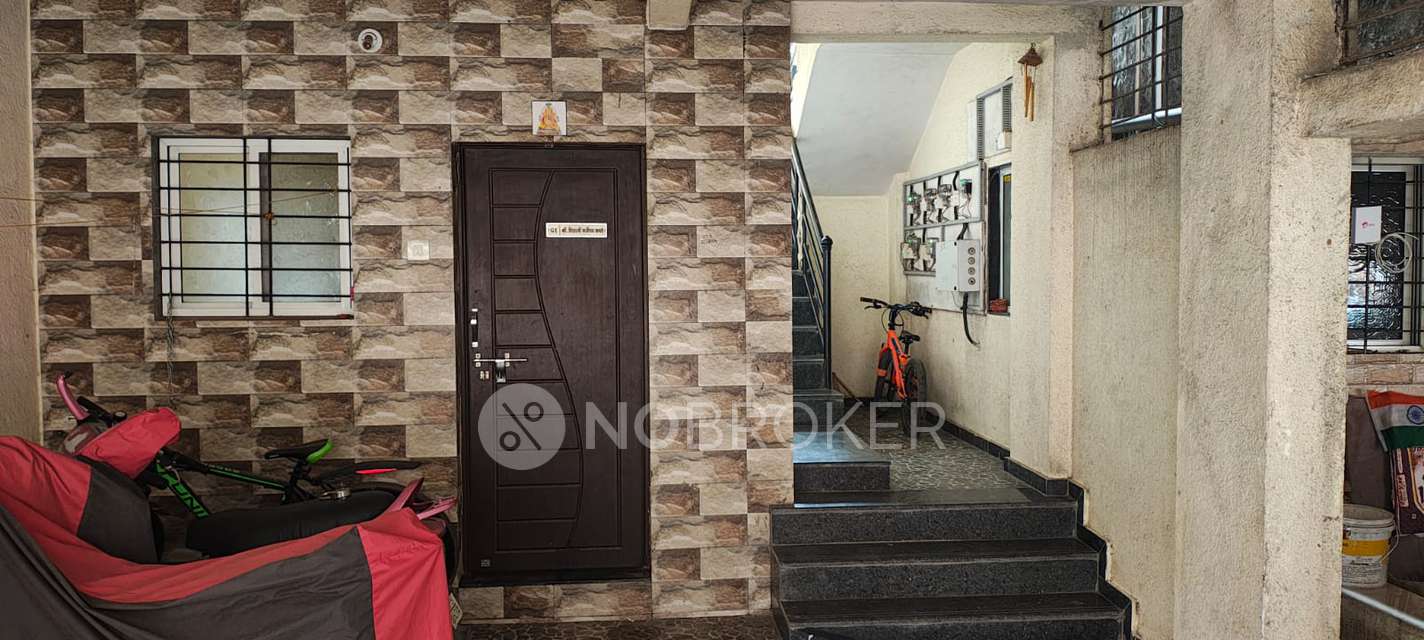 1 RK Flat In Nana Smruti Building, Kavademala for Rent  In Ghorpadi