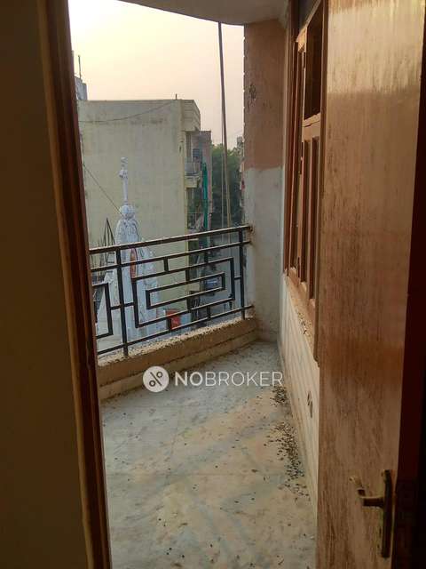 2 BHK Flat In Apartment  For Sale  In Chattarpur