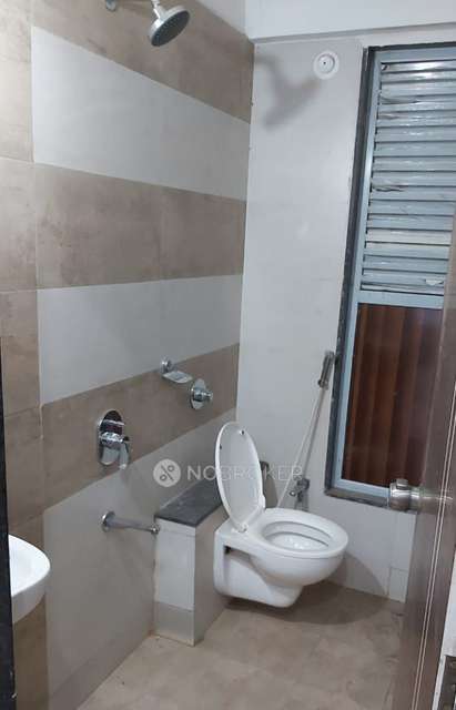 2 BHK Flat In Sai Vrindavan Chs, Plot No 164, Sector-4, Karanjade, Pa For Sale  In Sai Vrindavan