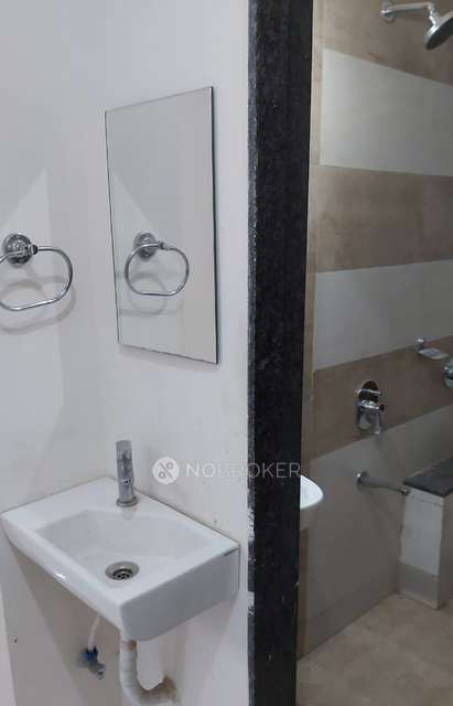 2 BHK Flat In Sai Vrindavan Chs, Plot No 164, Sector-4, Karanjade, Pa For Sale  In Sai Vrindavan