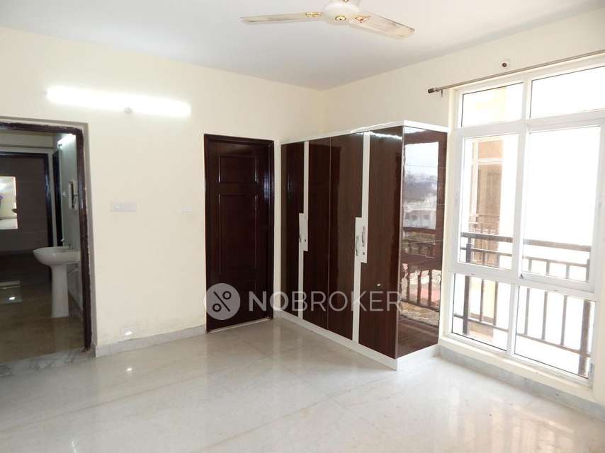 3 BHK Flat In Aditya Empress Towers For Sale  In Shaikpet