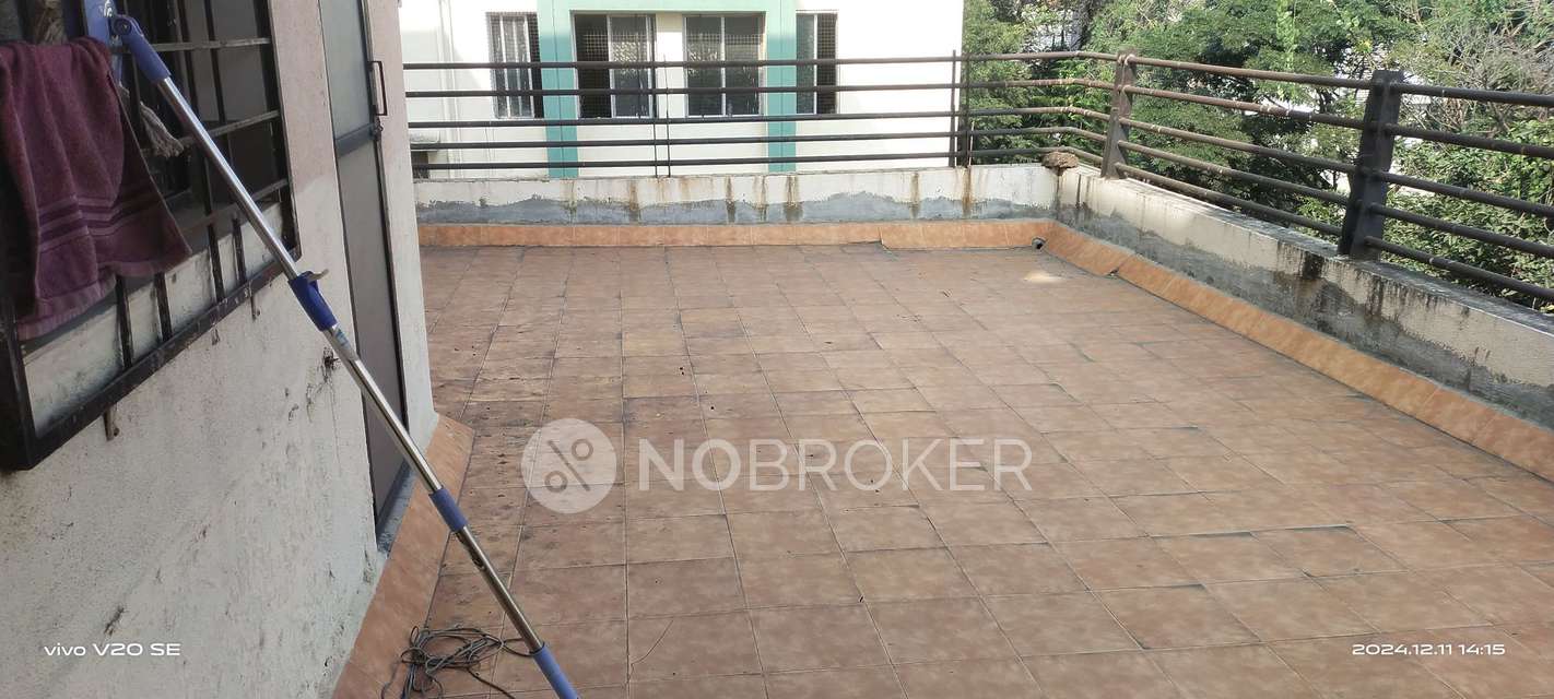 2 BHK Flat In Shreyans Paradise  for Rent  In Hadapsar