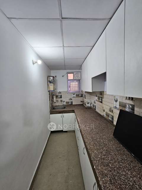 2 BHK Flat In Royal Apartment, Sector 73 For Sale  In Sector 73