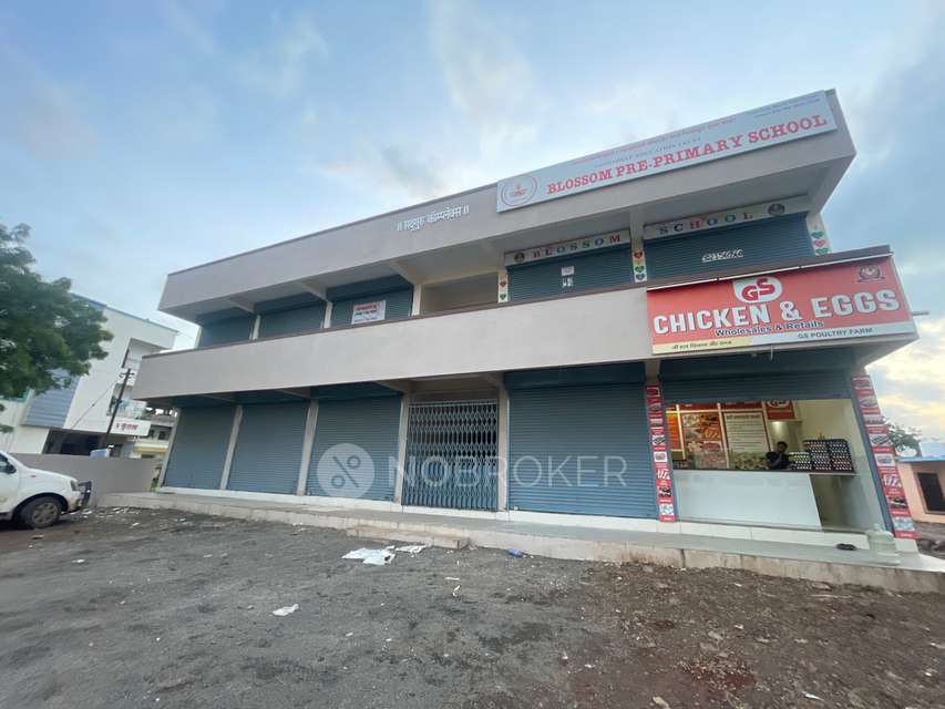 Shop in Kesnand, Pune for Rent 