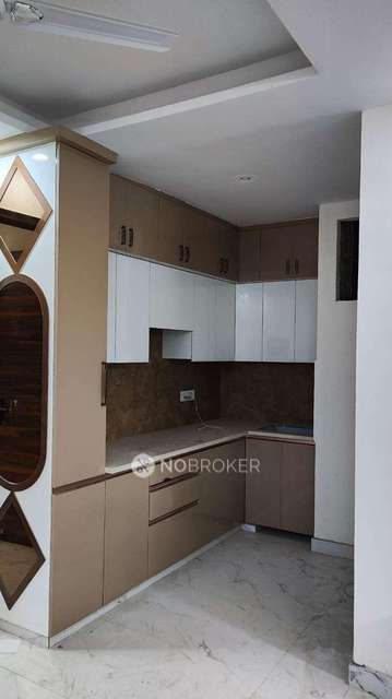 3 BHK Flat In Standalone Building  For Sale  In Palam