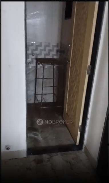 1 RK Flat In Swaraj Apartment for Rent  In Goregaon West