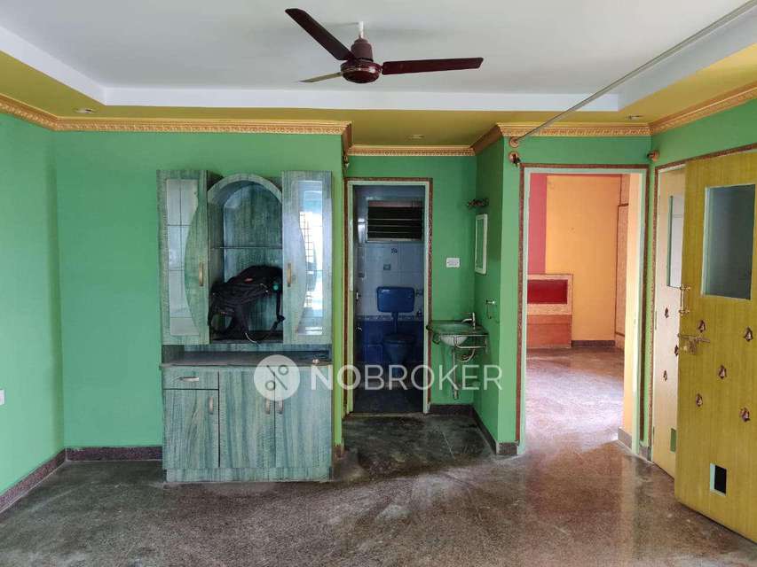 2 BHK Flat In Padmavathi Residency For Sale  In Rmv Extension Stage 2