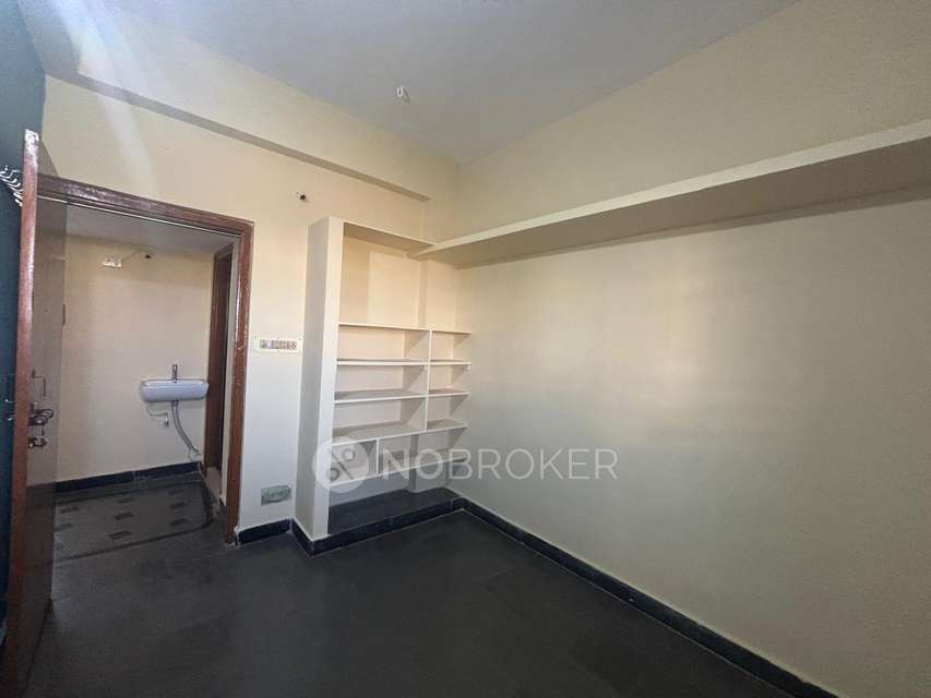 3 BHK Flat For Sale  In Bowenpally