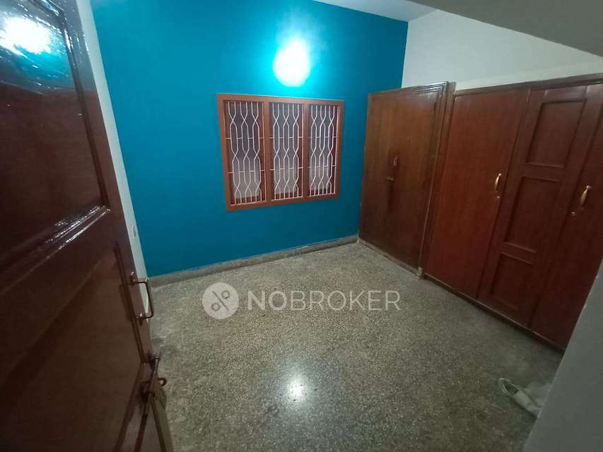 4 BHK House for Rent  In  Dooravani Nagar,