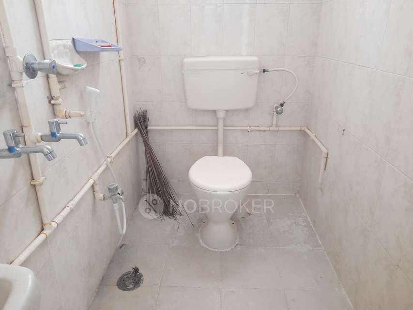 2 BHK Flat In Sai Krishna Thakur Residency For Sale  In Padmarao Nagar