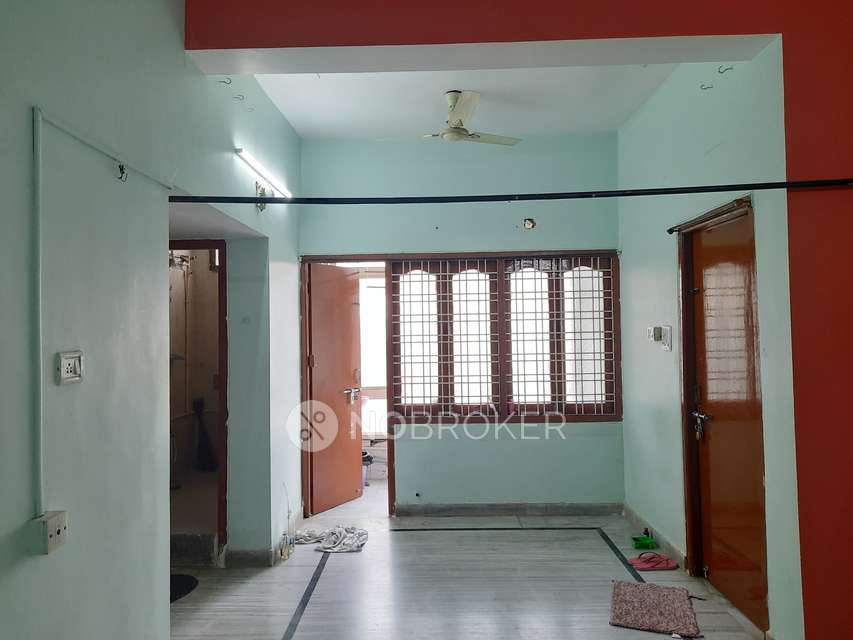 2 BHK Flat In Sai Krishna Thakur Residency For Sale  In Padmarao Nagar