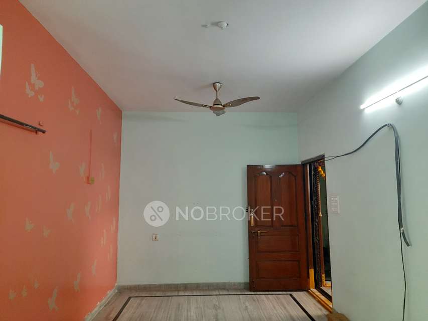 2 BHK Flat In Sai Krishna Thakur Residency For Sale  In Padmarao Nagar