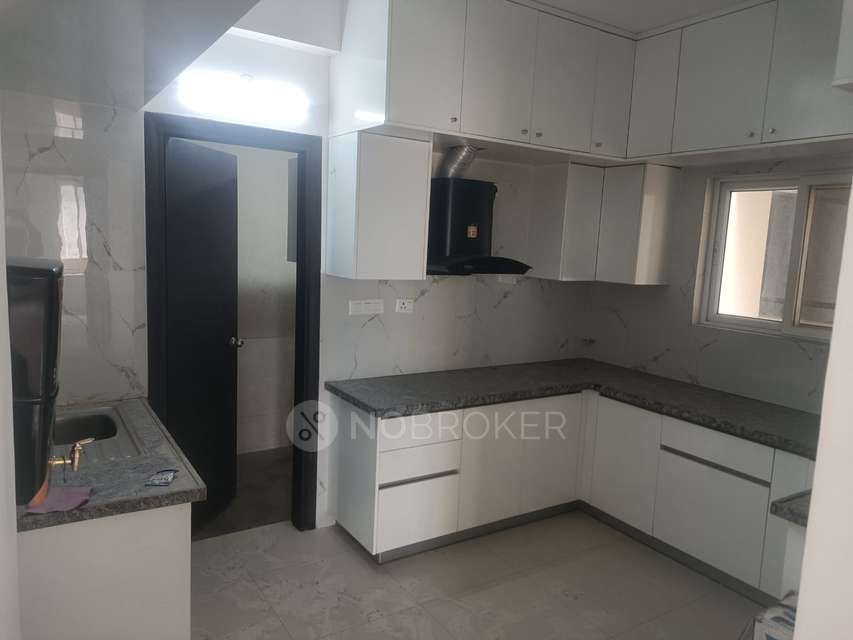 3 BHK Flat In Greenmark Mayfair Apartments for Rent  In Tellapur Residential