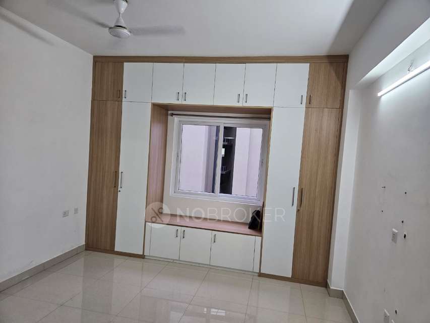 3 BHK Flat In Greenmark Mayfair Apartments for Rent  In Tellapur