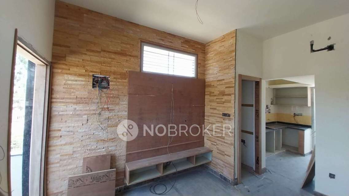 2 BHK House for Rent  In Hullahalli