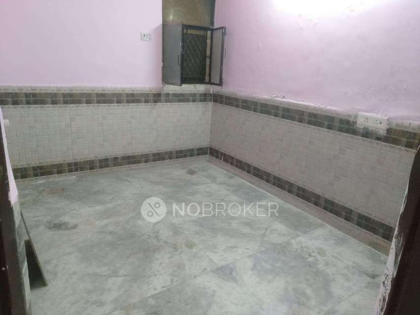 1 BHK Flat In Janaki Devi Apartment For Sale  In Dwarka More