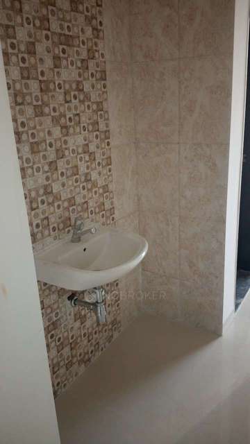2 BHK Flat In Vinode Spirea For Sale  In Wakad